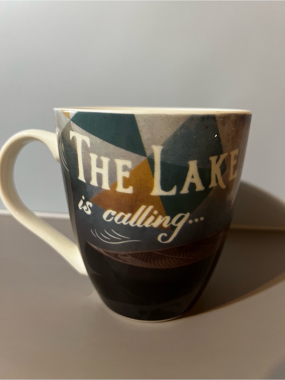 Pfaltzgraff Wild Apple Mug - “The Lake is calling” white, blue